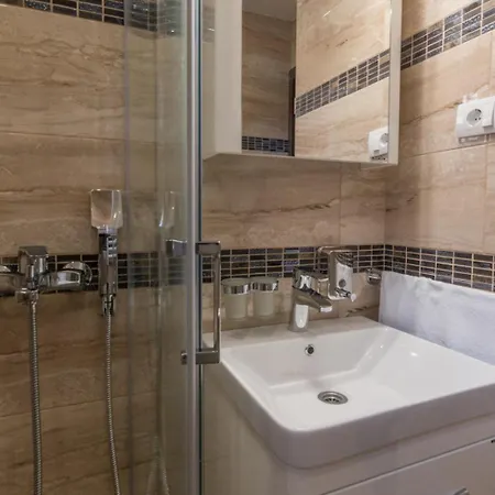 Vujic Tara Aparthotel