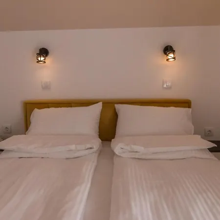 Aparthotel Vujic Tara *