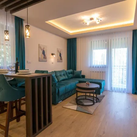 Vujic Tara Aparthotel *