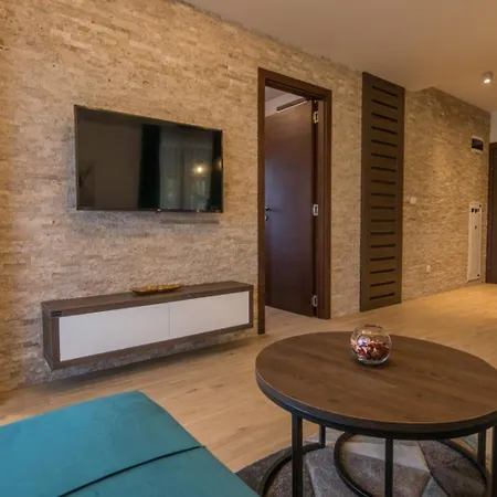 Vujic Tara Aparthotel Kaludjerske Bare