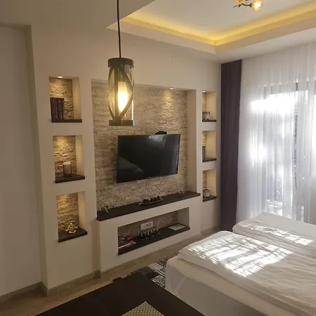 Vujic Tara Aparthotel *